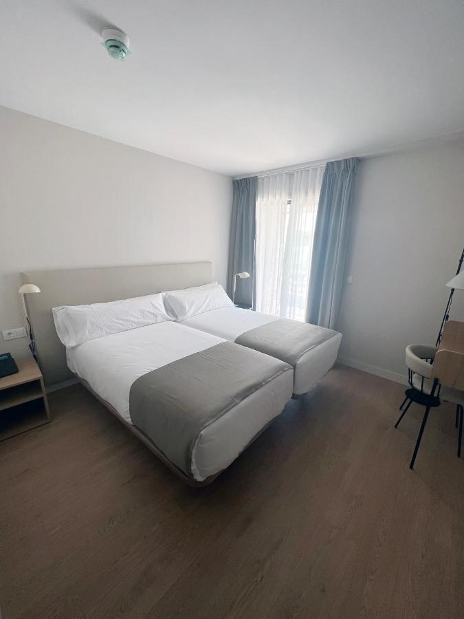 Hotel H4 Cangas 3 Superior 外观 照片