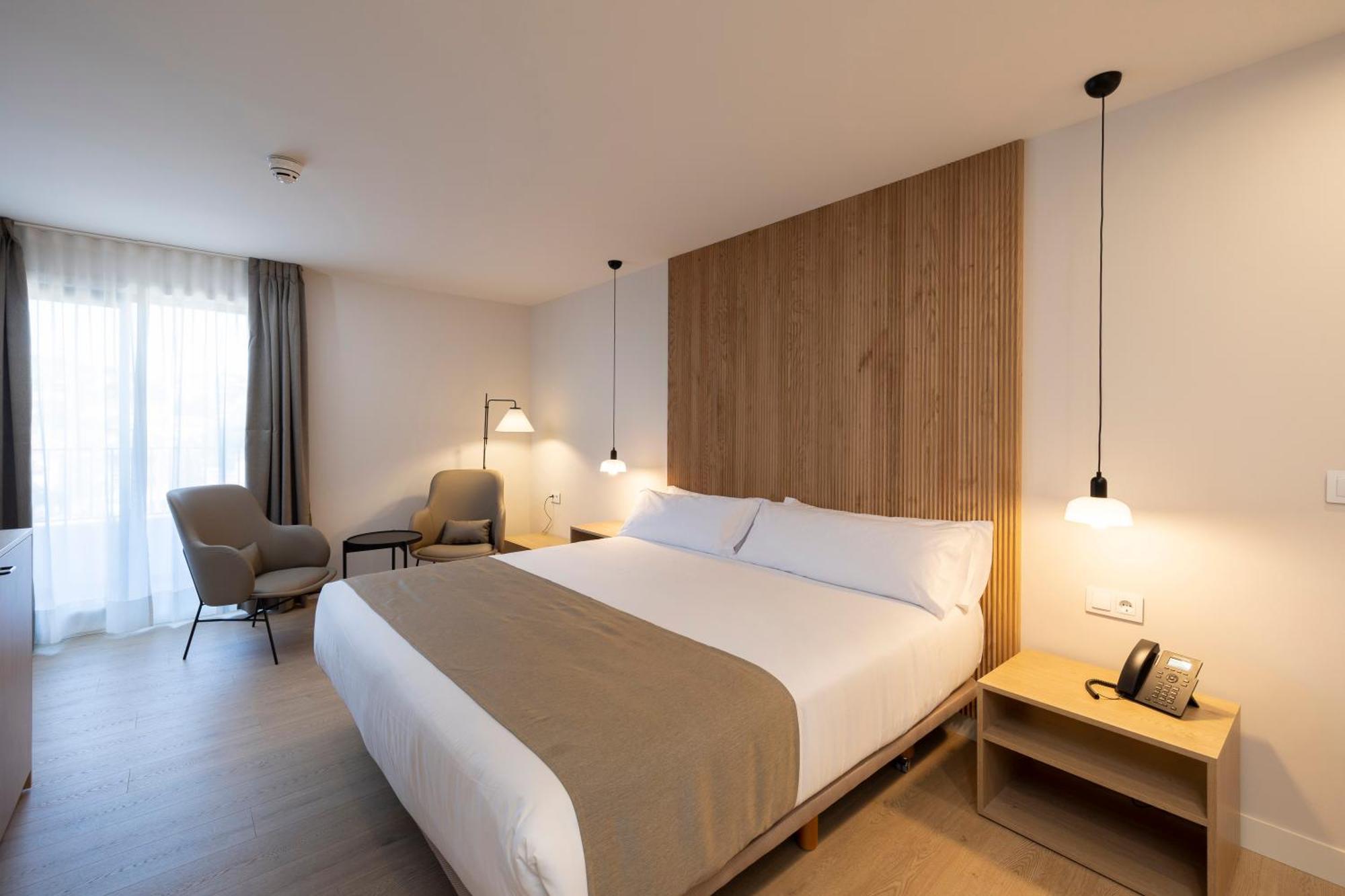 Hotel H4 Cangas 3 Superior 外观 照片