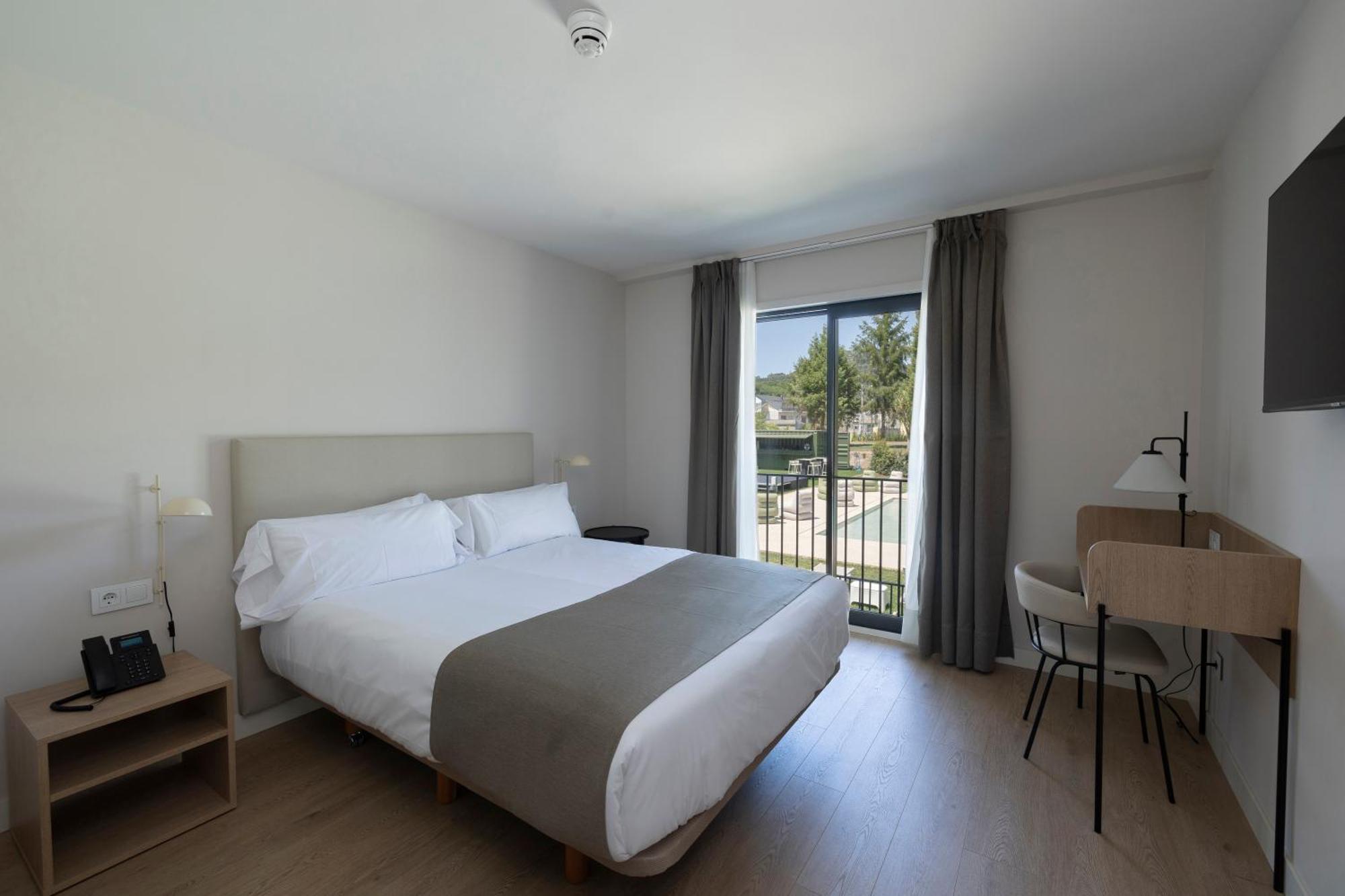 Hotel H4 Cangas 3 Superior 外观 照片