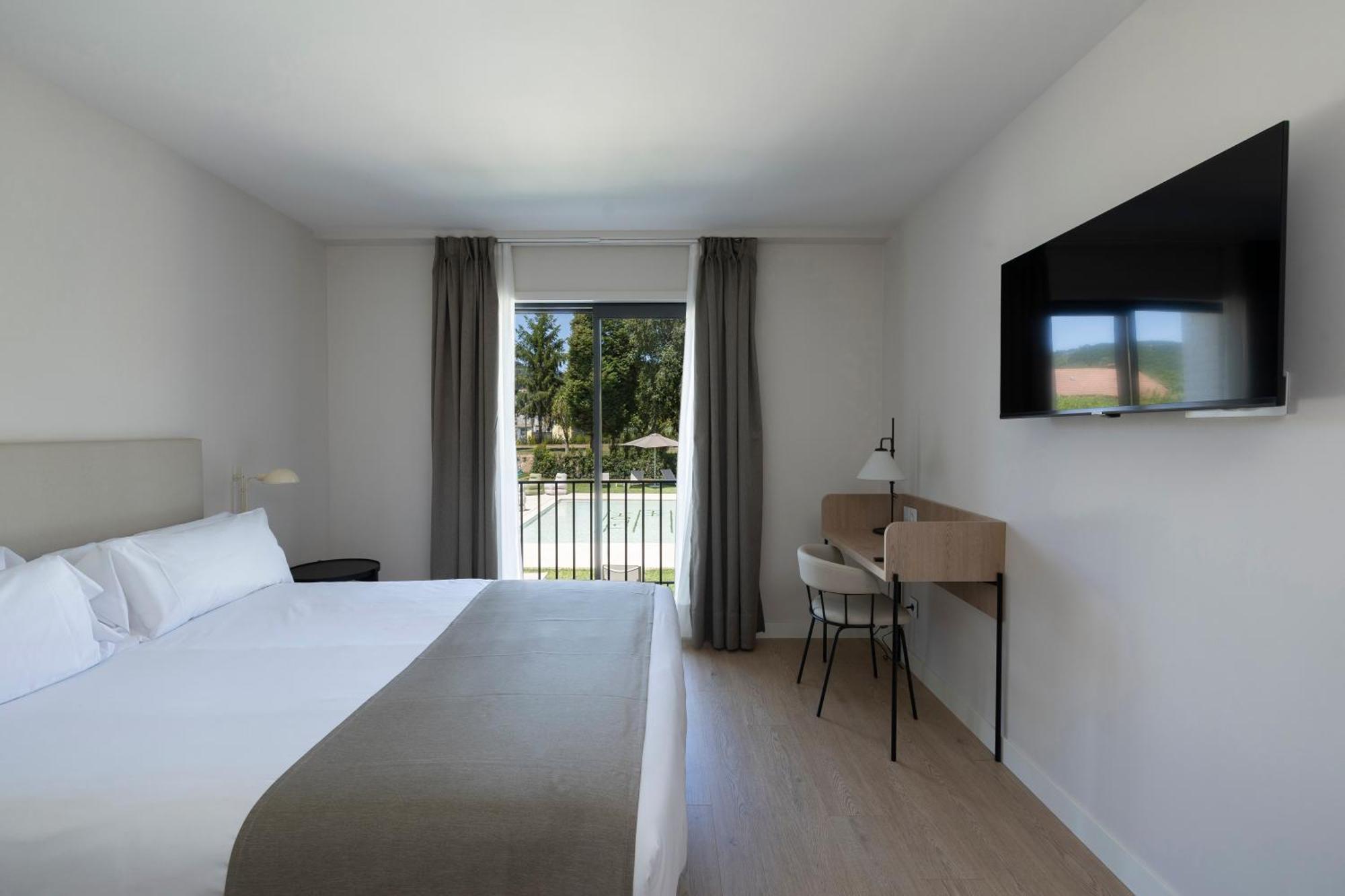 Hotel H4 Cangas 3 Superior 外观 照片