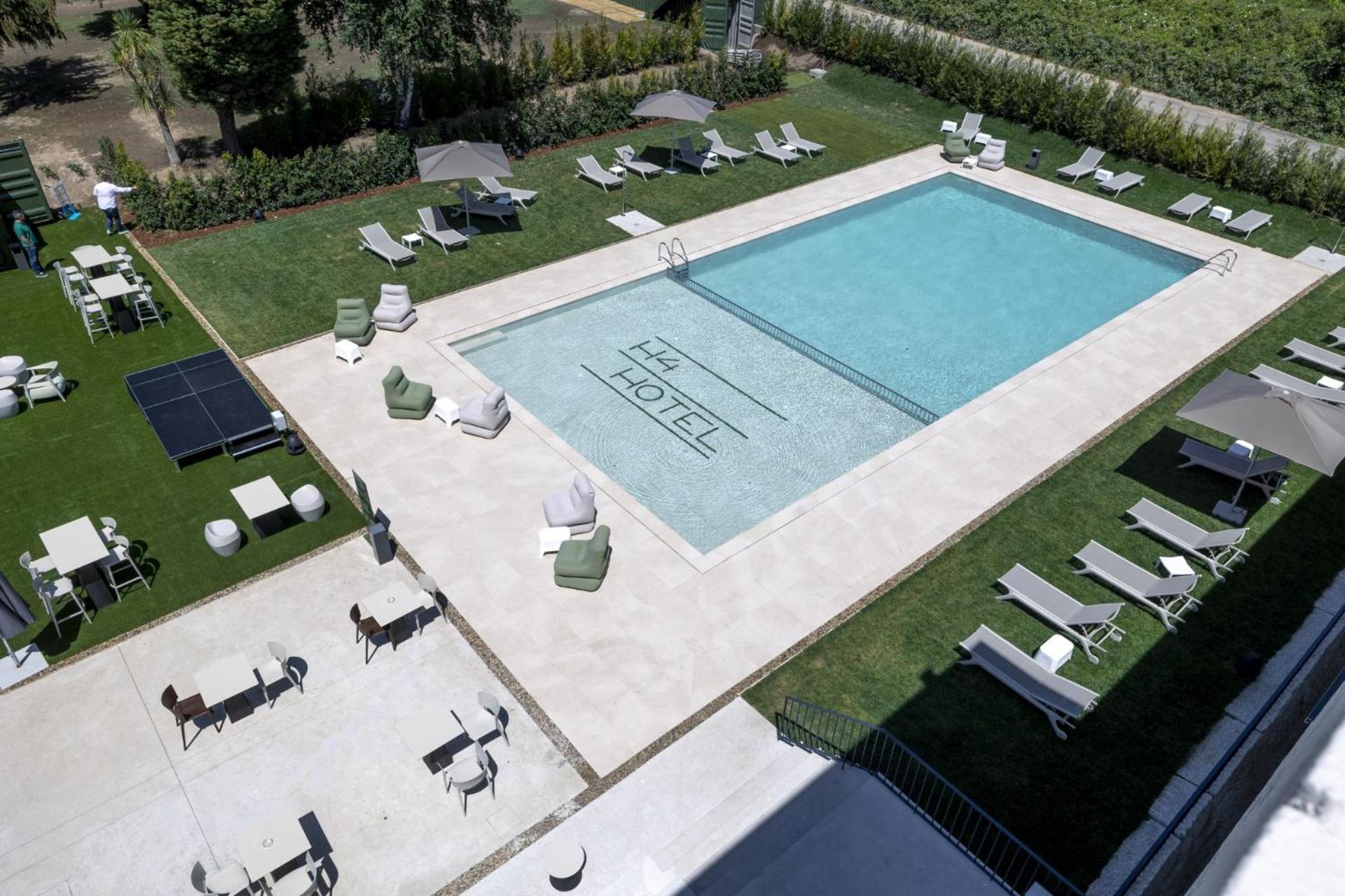 Hotel H4 Cangas 3 Superior 外观 照片